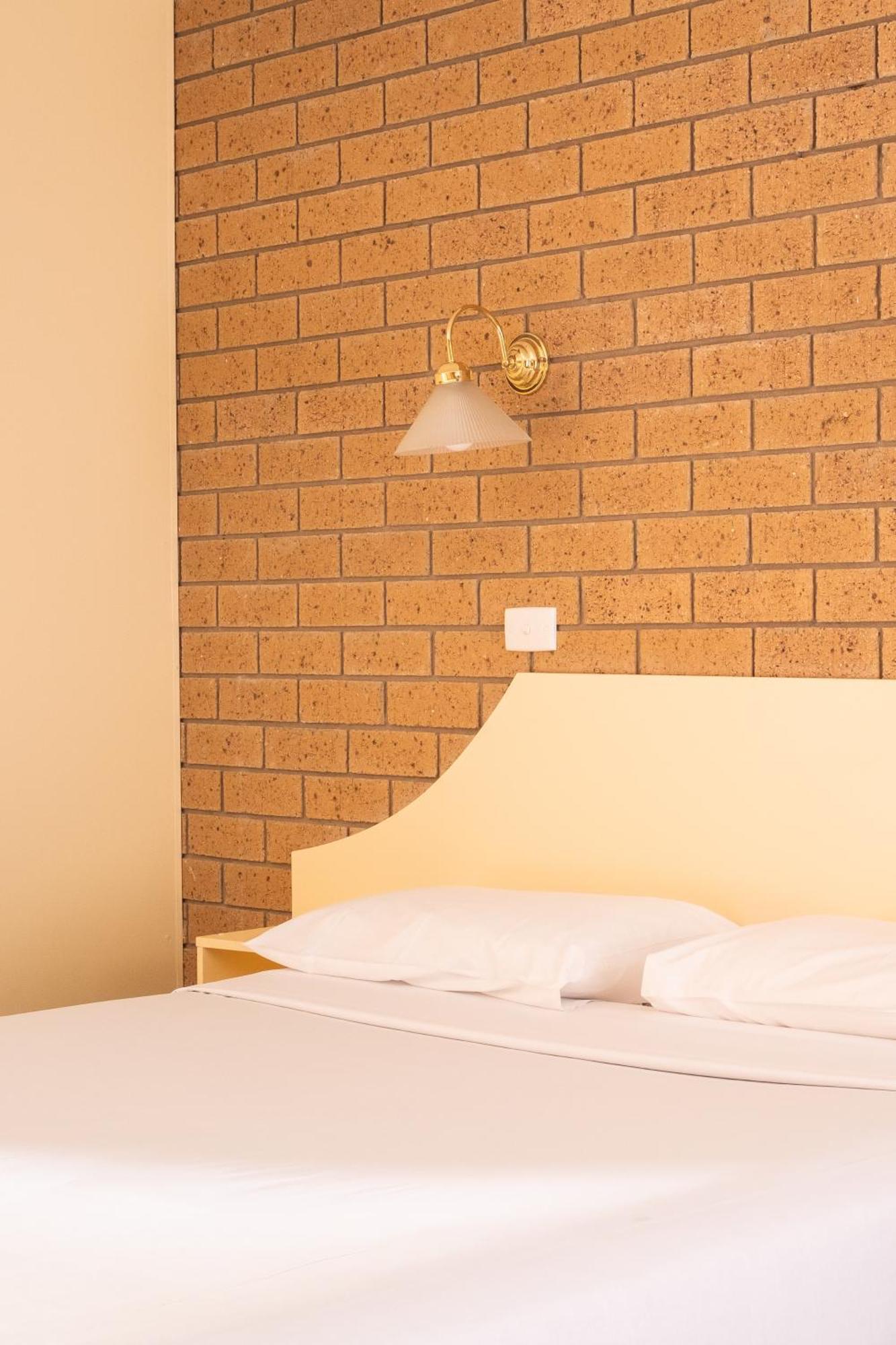 Hepburn Springs Motor Inn Ngoại thất bức ảnh